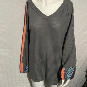 Gary eyelet thermal top v-neck